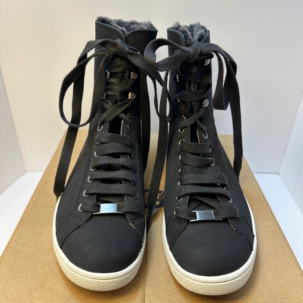 NEW! UGG Starlyn Black Nubuck High Top Shearling Lined Sneakers 1019715 Women‎ 8